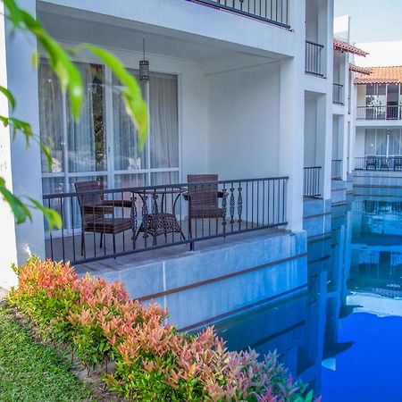 The Covanro Airport Hotel - Katunayake Gampaha Buitenkant foto