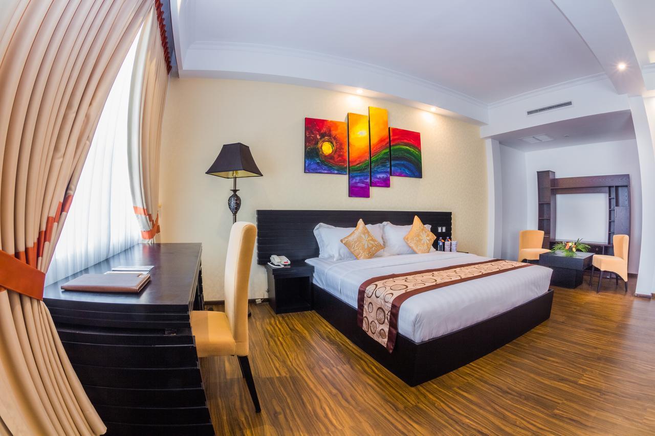 The Covanro Airport Hotel - Katunayake Gampaha Kamer foto